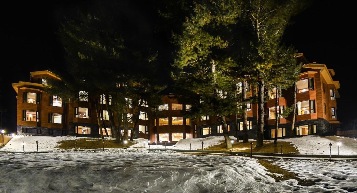 Hotel Royal Hillton Pahalgām Exterior foto