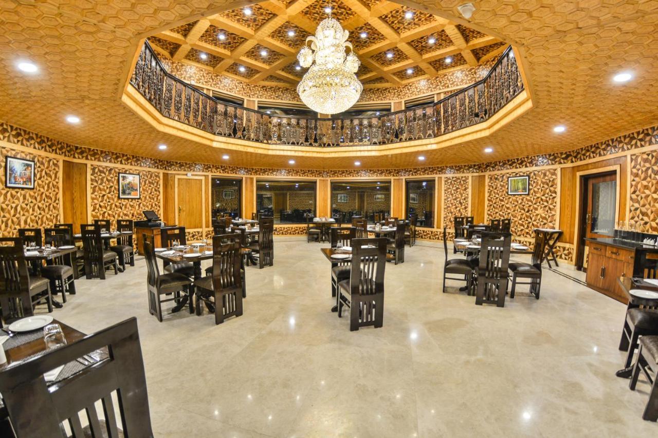 Hotel Royal Hillton Pahalgām Exterior foto