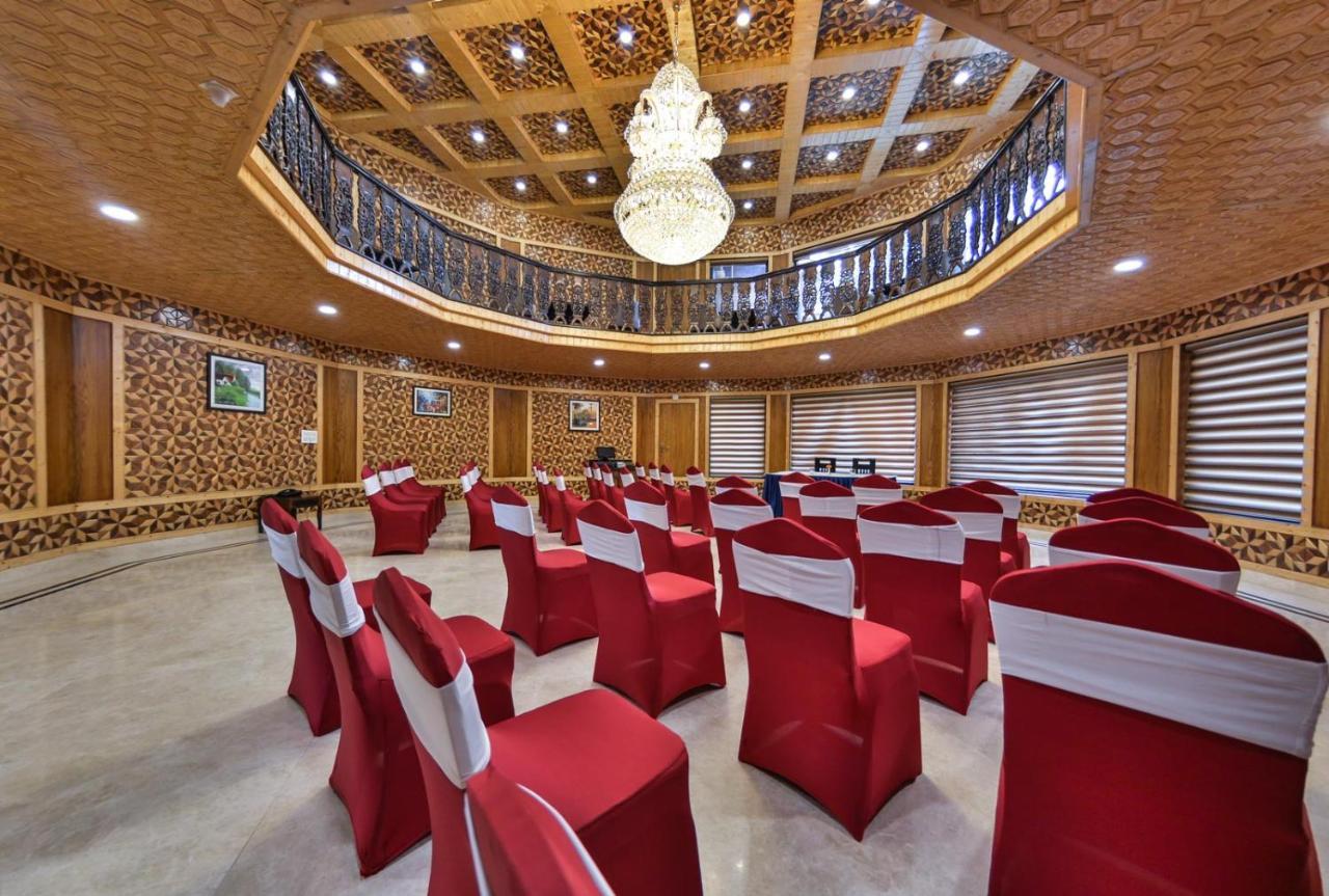 Hotel Royal Hillton Pahalgām Exterior foto
